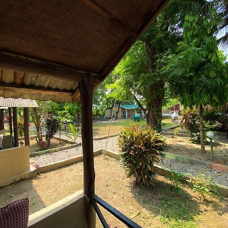 Nature Safari Camp 奇旺 外观 照片